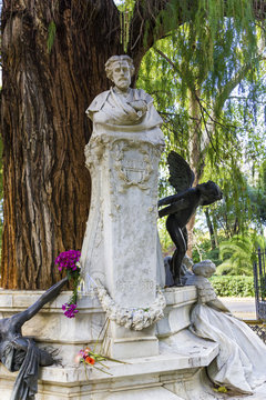 Gustavo Adolfo Becquer Monument