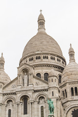 Obraz premium The external architecture of Sacre Coeur, Montmartre, Paris, Fra