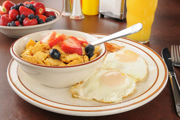 Bacon, eggs and cold cereal