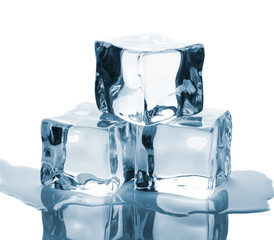 Three ice cubes with reflection