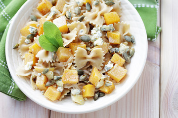 pasta with roasted pumpkin
