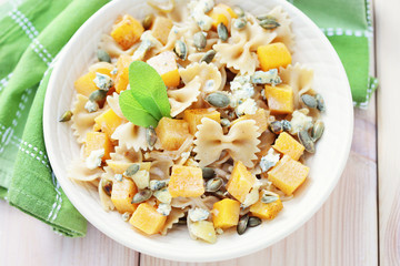pasta with roasted pumpkin