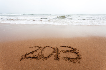2013 im Sand gezeichnet
