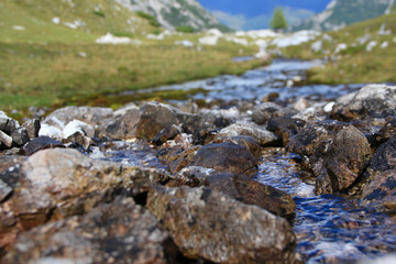 Fototapeta na wymiar Alpenquelle