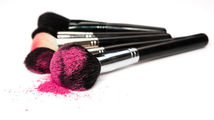 Makeup brushes and cosmetic powder - 47326780