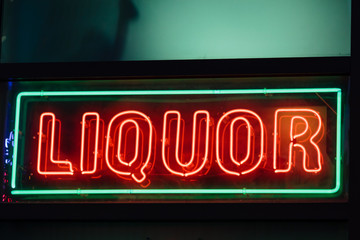 Liquor neon sign - 47328727