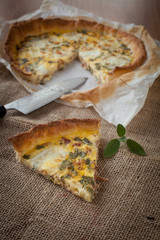 Quiche with ham and sage