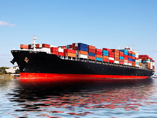 Fototapeta premium Cargo ship at the port