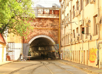 Tunnel with tram rails way © pingvin57