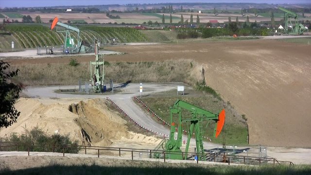 Erd&ouml;lpumpen