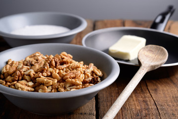 ingredienti croccante di noci - crunchy walnuts ingredients