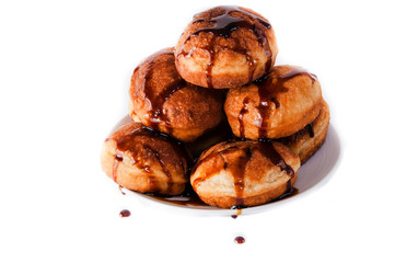 roll watered with caramel