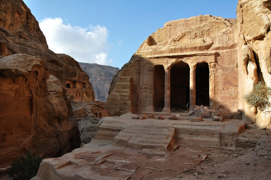 Garden tomb in Petra