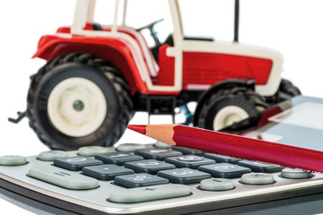 Traktor, Rotstift und Taschenrechner © Gina Sanders