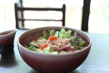 Salad japanese style with tuna