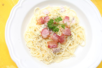 Spaghetti Carbonara with bacon and cheese