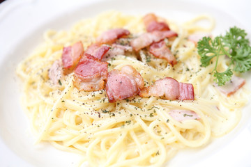 Spaghetti Carbonara with bacon and cheese