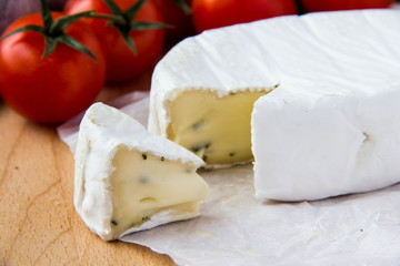 Brie cheese with cherry tomatoes