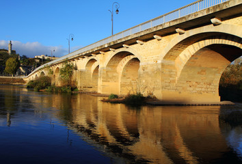 Fototapeta premium Le pont de Chinon