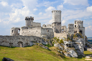 Ogrodzieniec Castle, Poland.