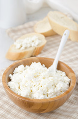 bowl of cottage cheese