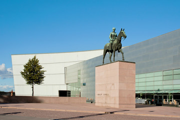 Statue of Mannerheim and museum Kiasma, Helsinki