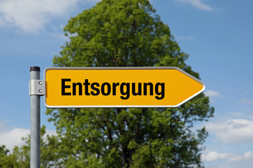 Pfeil mit Baum ENTSORGUNG