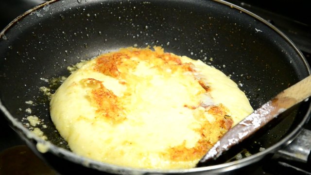 Il frico al &egrave; un plat tipic furlan fat cul formadi