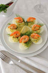 Eggs stuffed with spicy shrimp