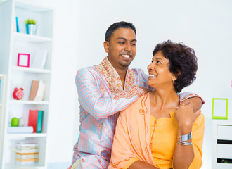Obraz premium Asian Indian family