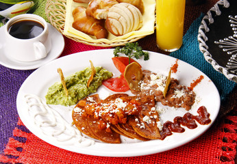 Enchiladas potosinas. Comida mexicana