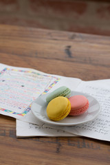 マカロンと絵本