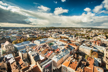 Fototapeta na wymiar Панорама Львова с ратуши
