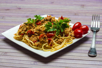 Spaghetti with tuna