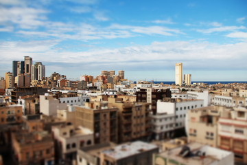 Naklejka premium Tripoli città metropoli tilt shift