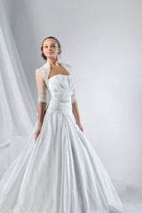 Fototapeta premium Beautiful woman in wedding dress