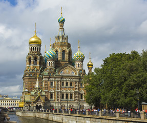 Fototapeta na wymiar St. Petersburg, cathedral of Resurrection of Jesus Christ (Savio