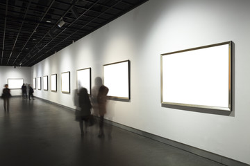 empty frames in museum - obrazy, fototapety, plakaty