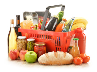 Composition with grocery products in shopping basket