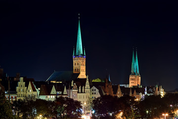 Obraz premium Lübeck bei Nacht