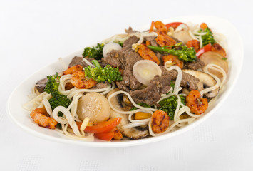 Chow Mein - Chinese noodles with beef, shrimp & vegetables