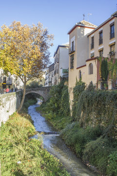 Paseo de los Tristes en Granada - Espa&ntilde;a