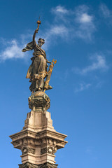 Fototapeta na wymiar Liberty Statue, Quito