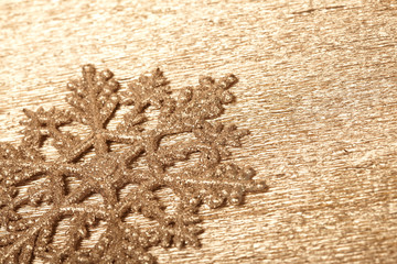 gold snowflake