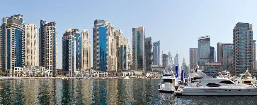 Dubai Marina Water and architecture