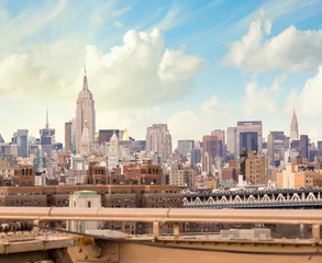 Selbstklebende Fototapeten NEW YORK CITY - MARCH 12: The Empire State Building and Chrysler © jovannig