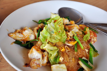 fried seafood vermicelli