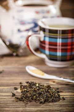 Dry green tea