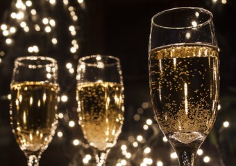 Fototapeta champagne flutes in holiday obraz