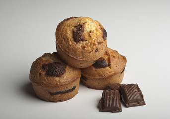  Muffins with chocolate